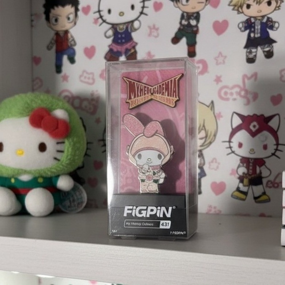 FiGPiN My Melody Ochaco #431 My Hero Academia Sanrio Hello Kitty Friends Pin